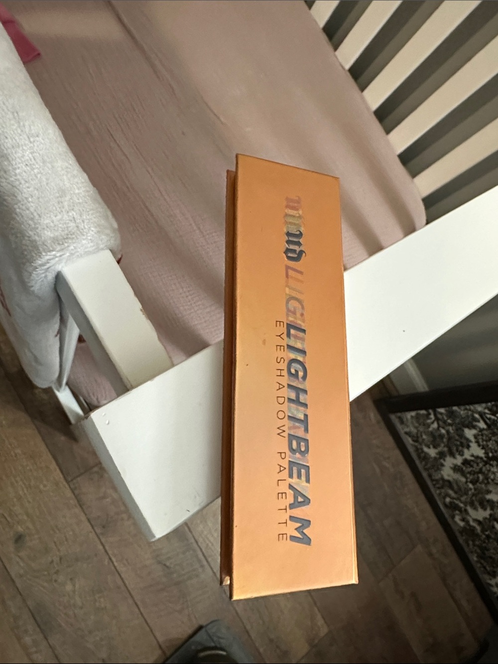 Urban Decay Lightbeam Eyeshadow Palette - Orange Metallic Case